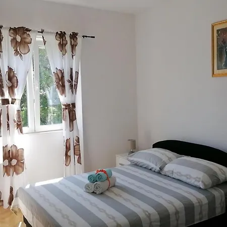 Апартаменты With Parking Space Mocici, Dubrovnik - 12856 Чилипи